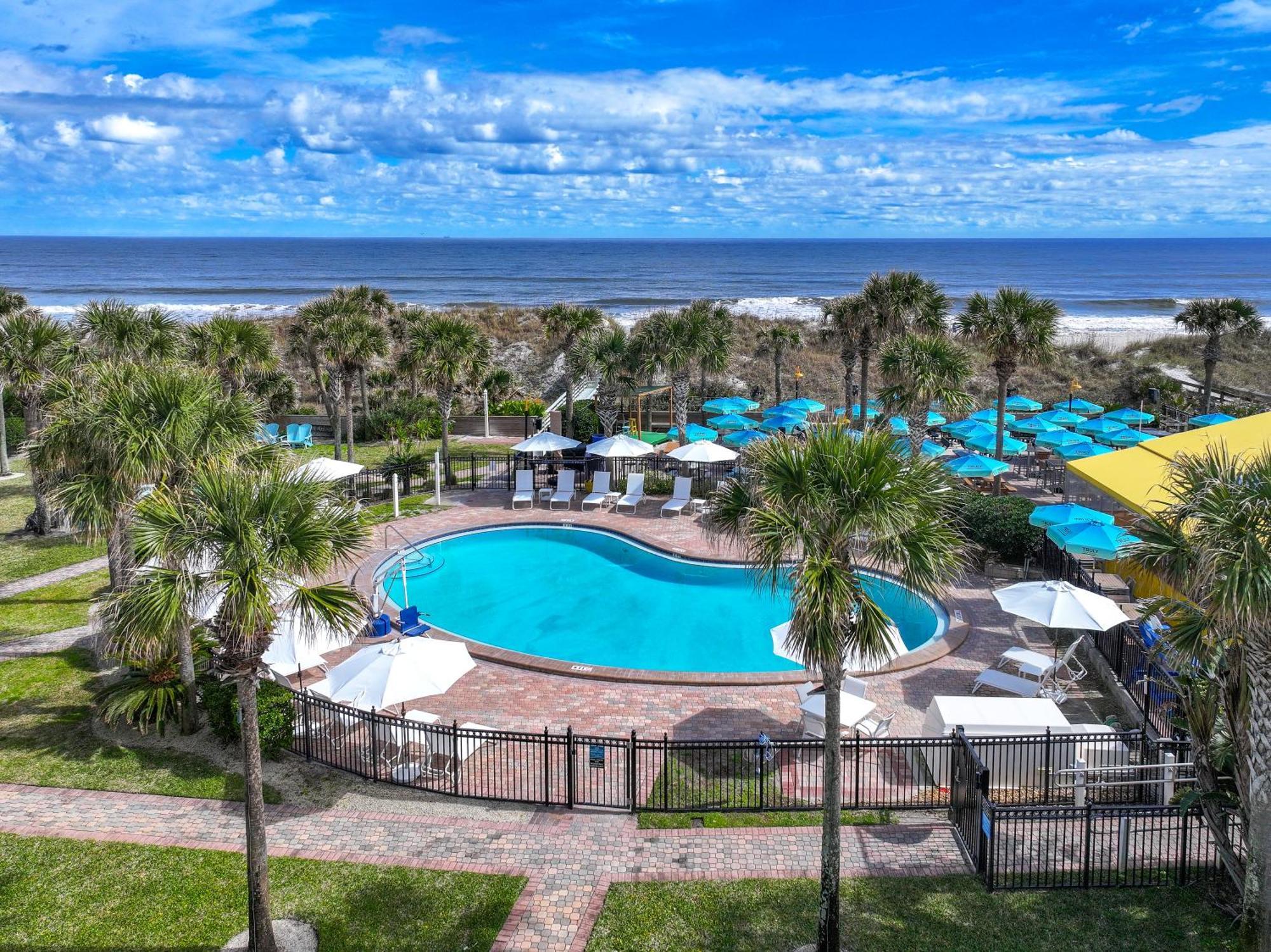 Seahorse Oceanfront Inn Neptune Beach Exteriör bild