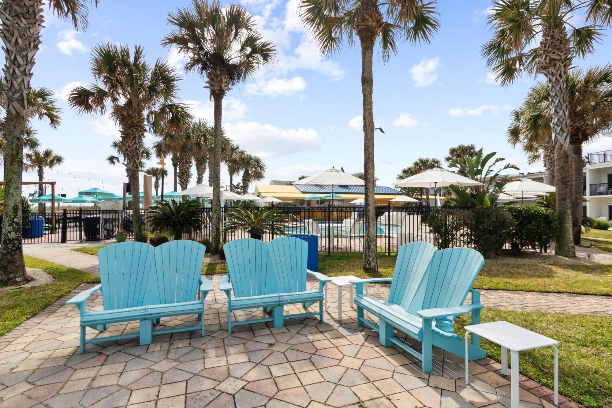 Seahorse Oceanfront Inn Neptune Beach Exteriör bild